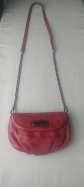Marc by Marc Jacobs Classic Q Karlie Red Pebbled Leather Crossbody WOC